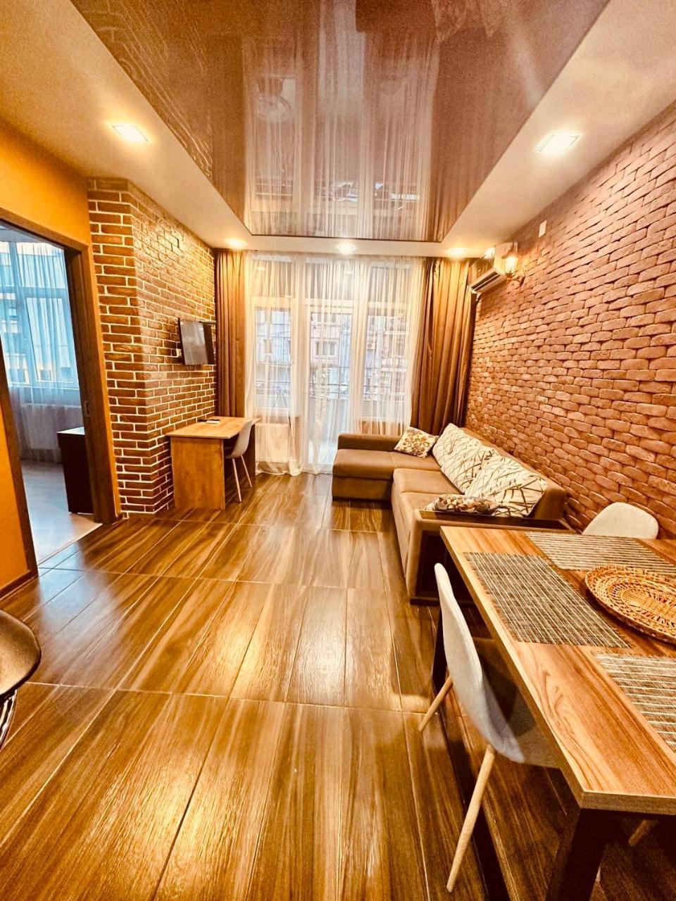 Marnika Apartment Batumi Kültér fotó