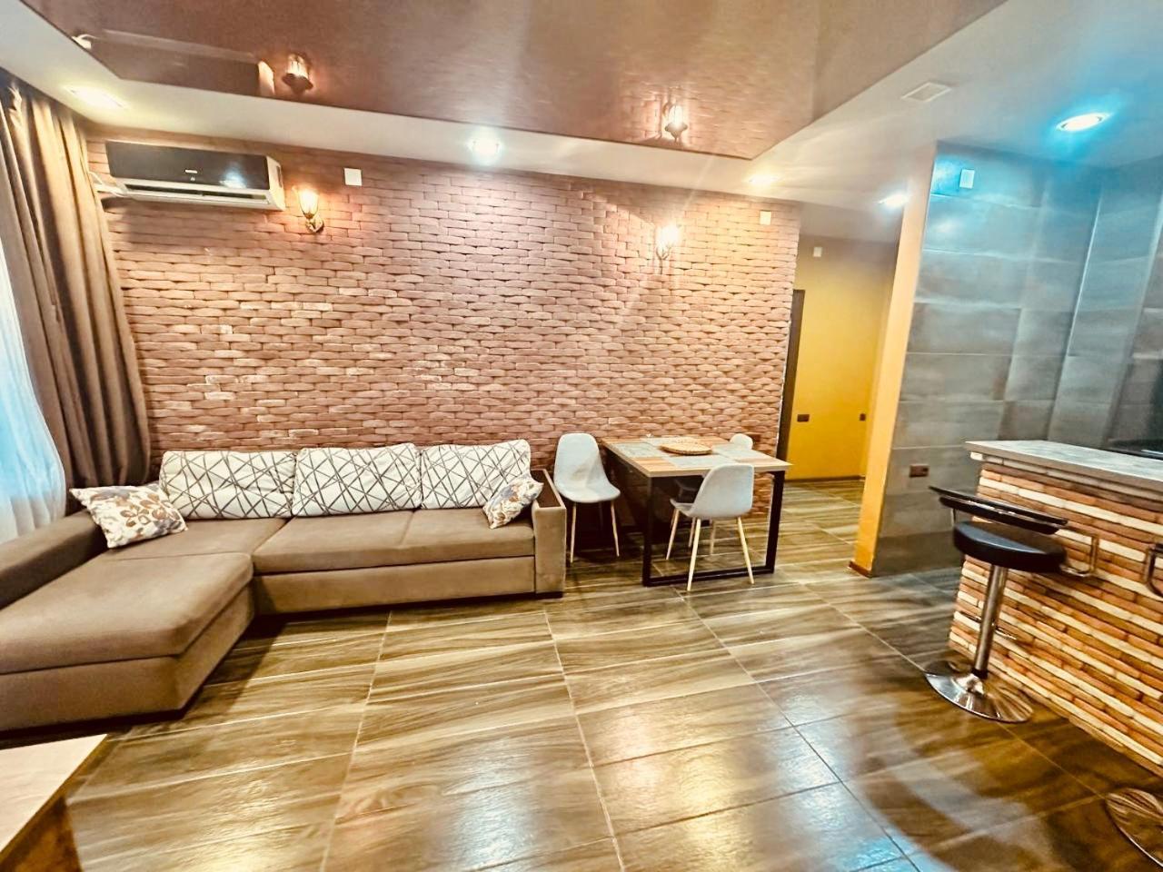 Marnika Apartment Batumi Kültér fotó